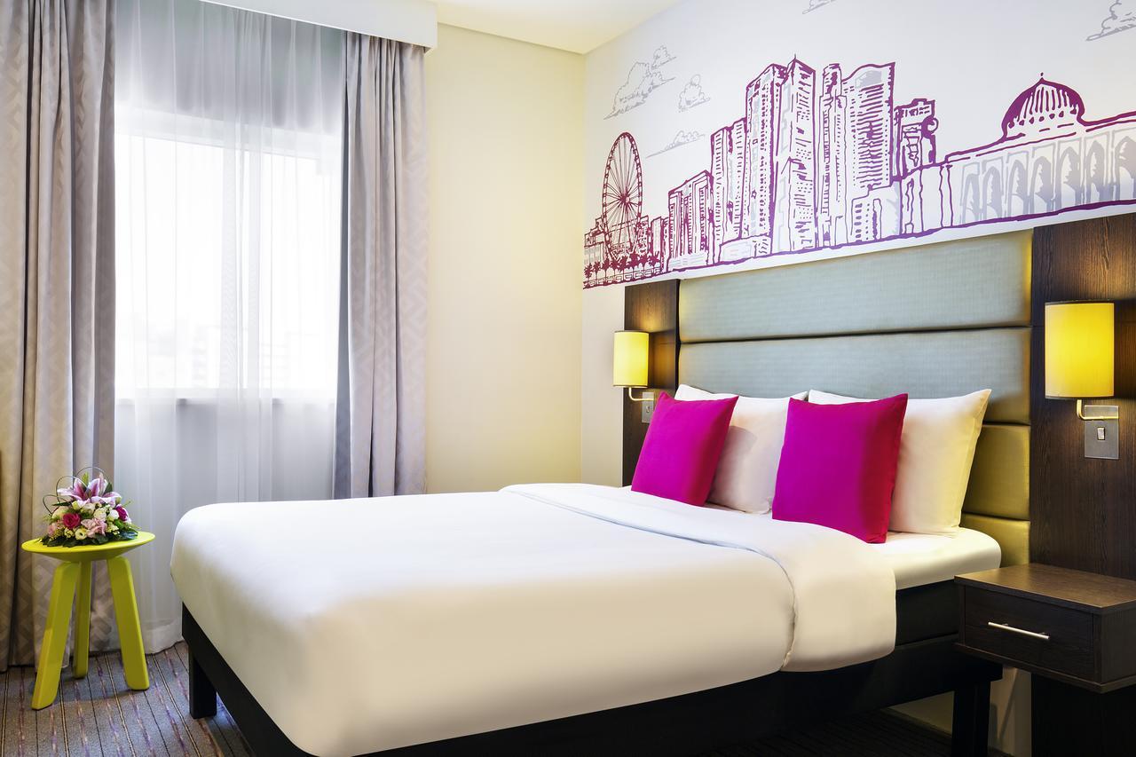 Отель Ibis Styles Шарджа Экстерьер фото