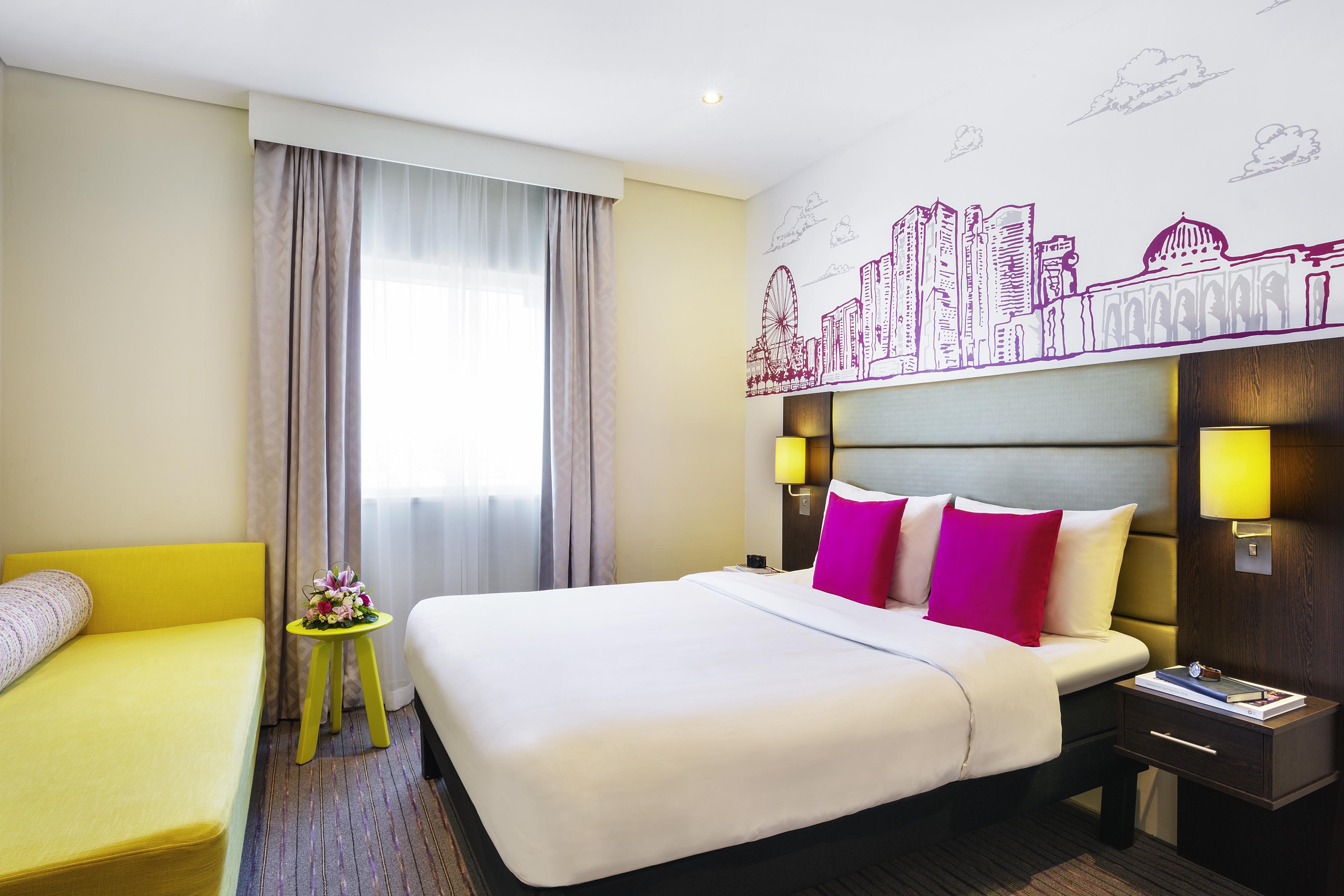 Отель Ibis Styles Шарджа Экстерьер фото