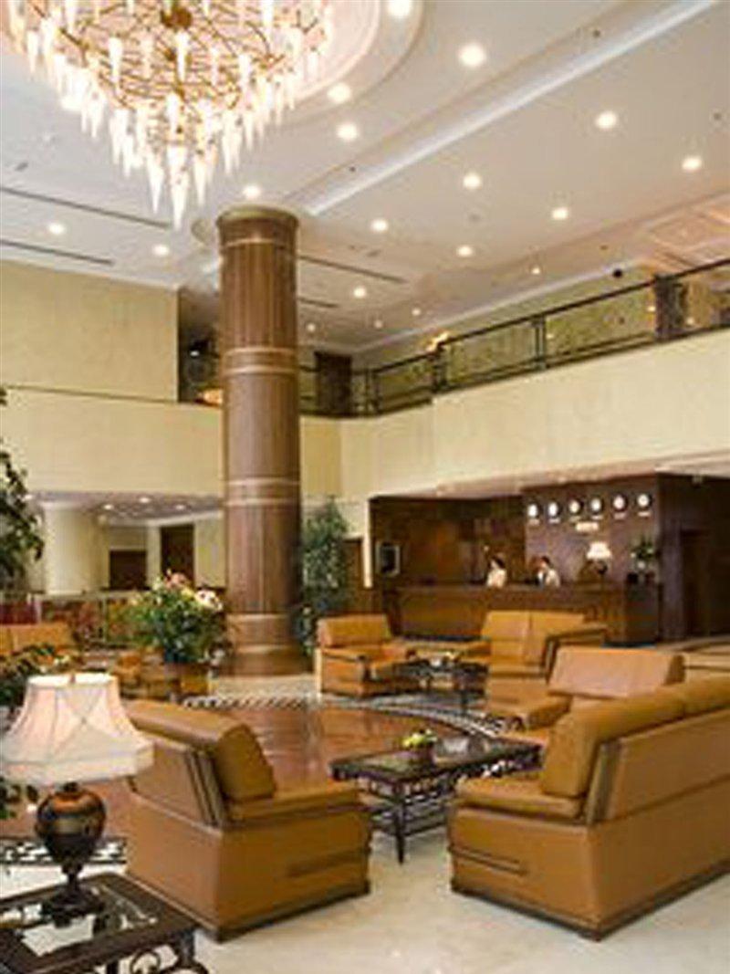 Отель Ibis Styles Шарджа Экстерьер фото