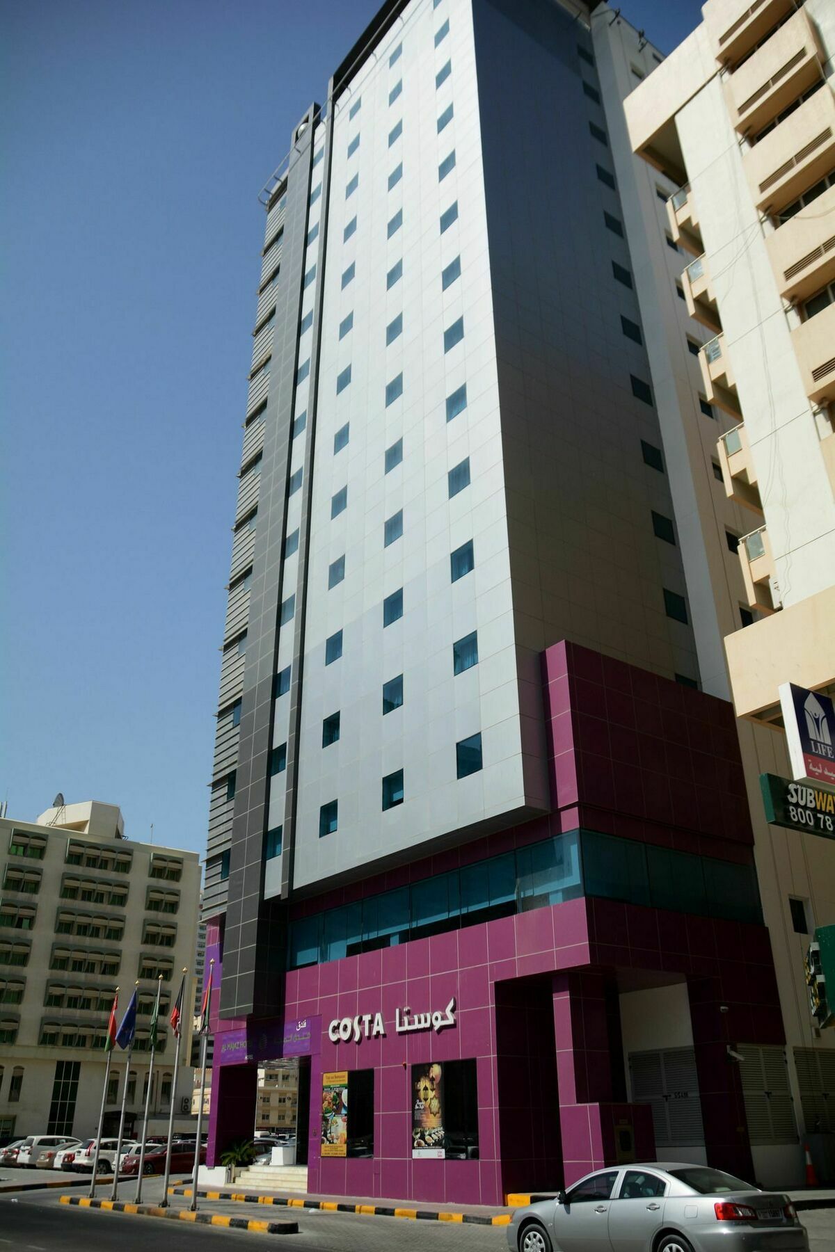 Отель Ibis Styles Шарджа Экстерьер фото
